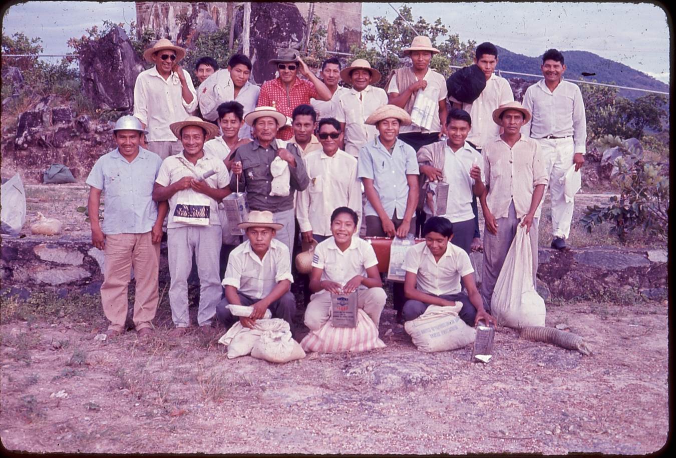 Lideranças da Raposa Serra do Sol na primeira Assembleia de Tuxauas, Surumu, 1971