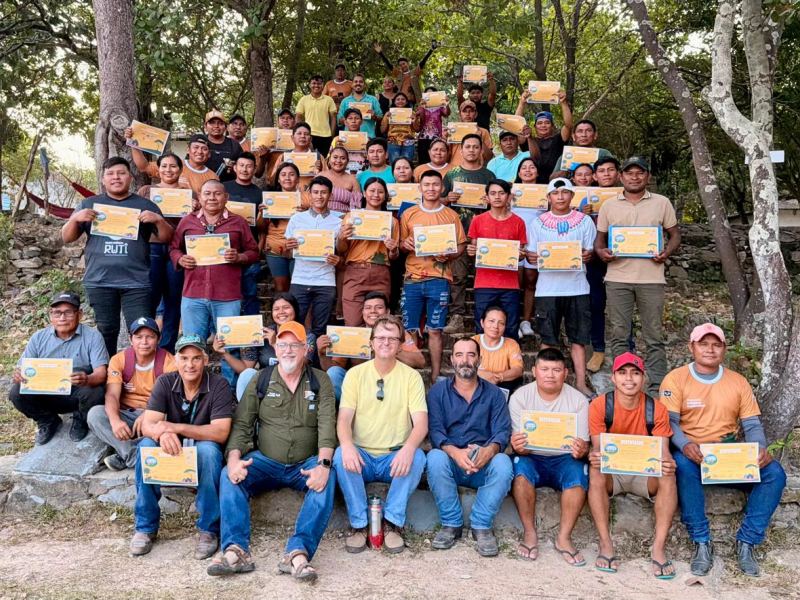 Unindo conhecimentos tradicionais e técnicos, Jornada de Pecuária Indígena Sustentável certifica aproximadamente 94 lideranças indígenas na TIRSS.