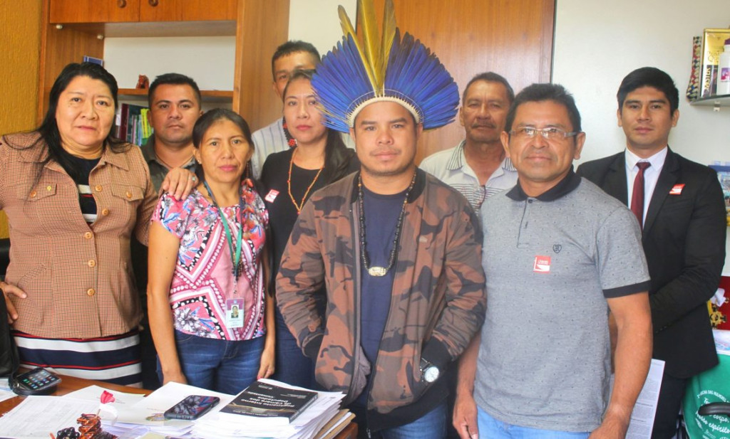 COMISSÃO DE LIDERANÇAS INDÍGENAS DE RORAIMA É RECEBIDA PELA DEPUTADA FEDERAL JOENIA WAPICHANA