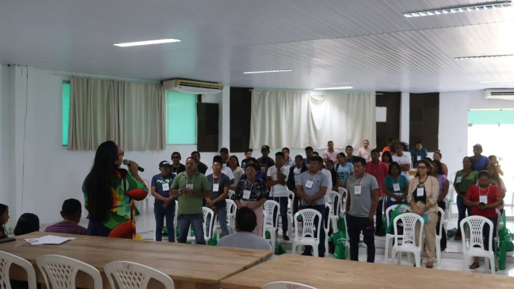 POVOS INDÍGENAS DE RORAIMA DEBATEM MUDANÇAS CLIMÁTICAS E POLÍTICA PÚBLICA EM SEMINÁRIO