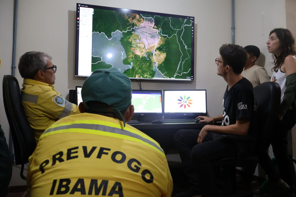 CIR INAUGURA A 1ª SALA DE SITUAÇÃO INDÍGENA PARA MONITORAR FOCOS DE QUEIMADAS E ENCHENTES NAS T.IS INDÍGENAS DE RORAIMA