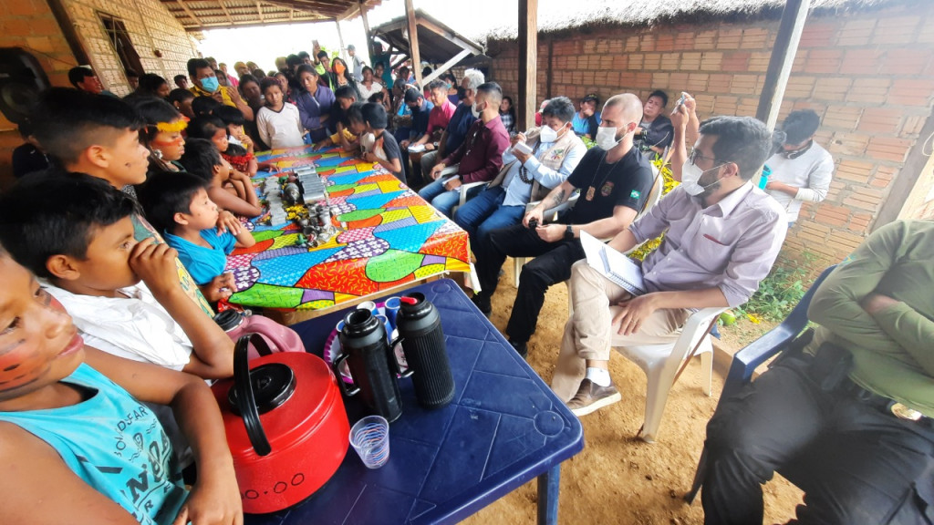 Em reunião com MPF, PF e Funai, lideranças da Raposa Serra do Sol denunciam violência policial na comunidade indígena Tabatinga