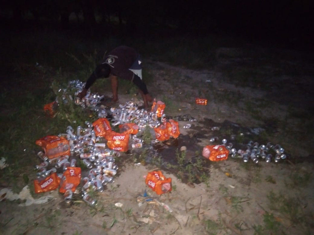 VEÍCULO DA SESAI É USADO PARA TRANSPORTE ILEGAL DE BEBIDAS ALCOÓLICAS NA TI RAPOSA SERRA DO SOL