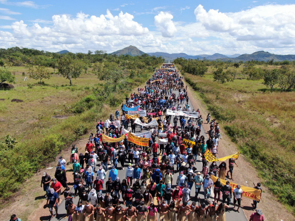 Carta do II Acampamento Terra Livre do movimento indígena de Roraima
