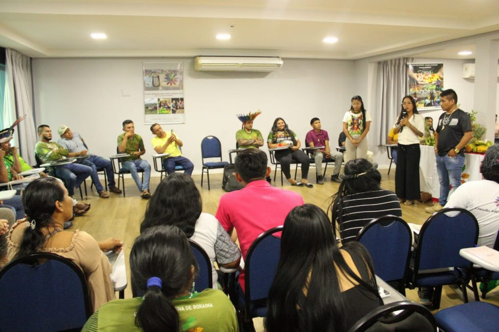 LIDERANÇAS INDÍGENAS DE RORAIMA DISCUTEM IMPLEMENTAÇÃO DE FUNDO PARA FORTALECER A PRODUÇÃO SUSTENTÁVEL DAS COMUNIDADES
