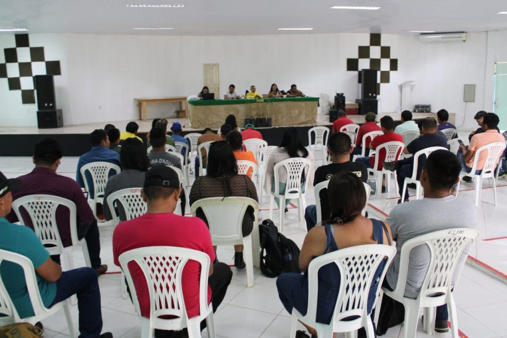 VIVEIRISTAS E BRIGADISTAS INDÍGENAS RECEBEM CAPACITAÇÃO PARA APOIAR NA IMPLEMENTAÇÃO DE PGTAS E DISCUTIR AÇÕES DE COMBATE ÀS QUEIMADAS E SECAS EM RORAIMA