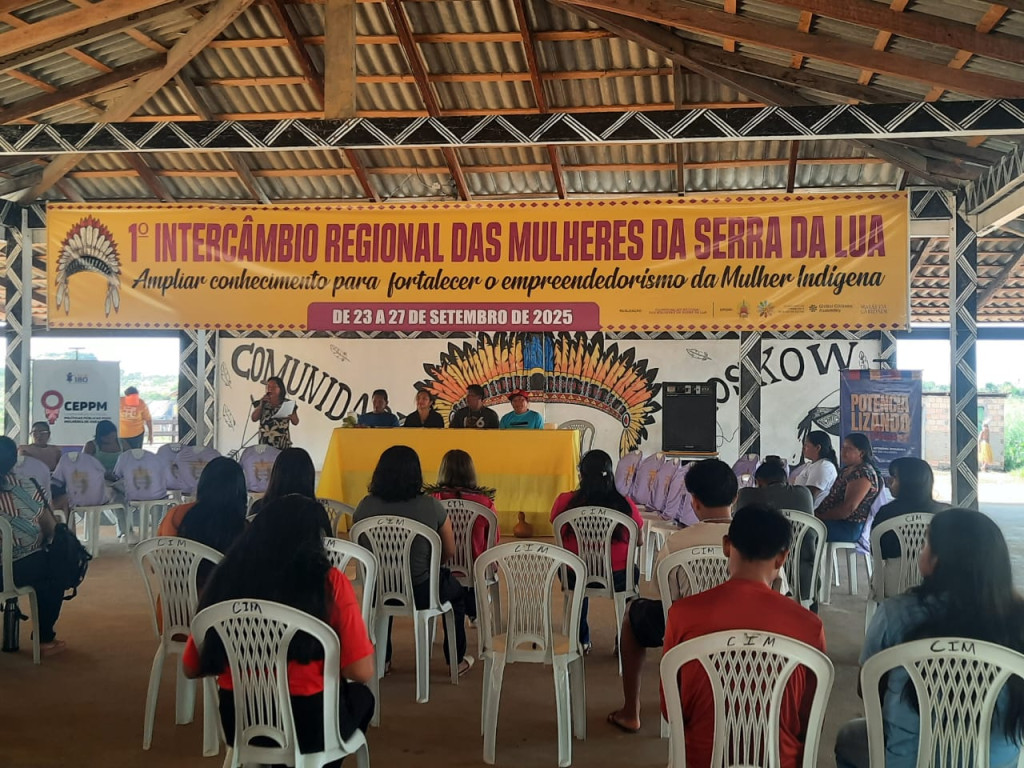 DIRETO DA BASE: MULHERES INDÍGENAS DA REGIÃO SERRA DA LUA REALIZAM I INTERCÂMBIO REGIONAL
