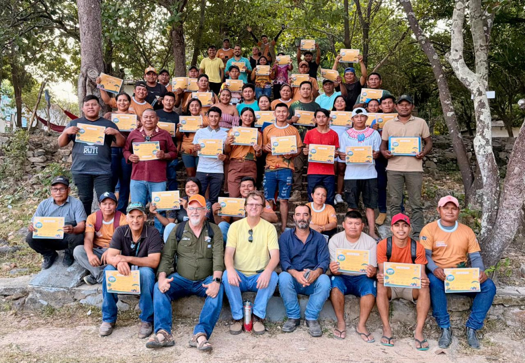 Unindo conhecimentos tradicionais e técnicos, Jornada de Pecuária Indígena Sustentável certifica aproximadamente 94 lideranças indígenas na TIRSS.