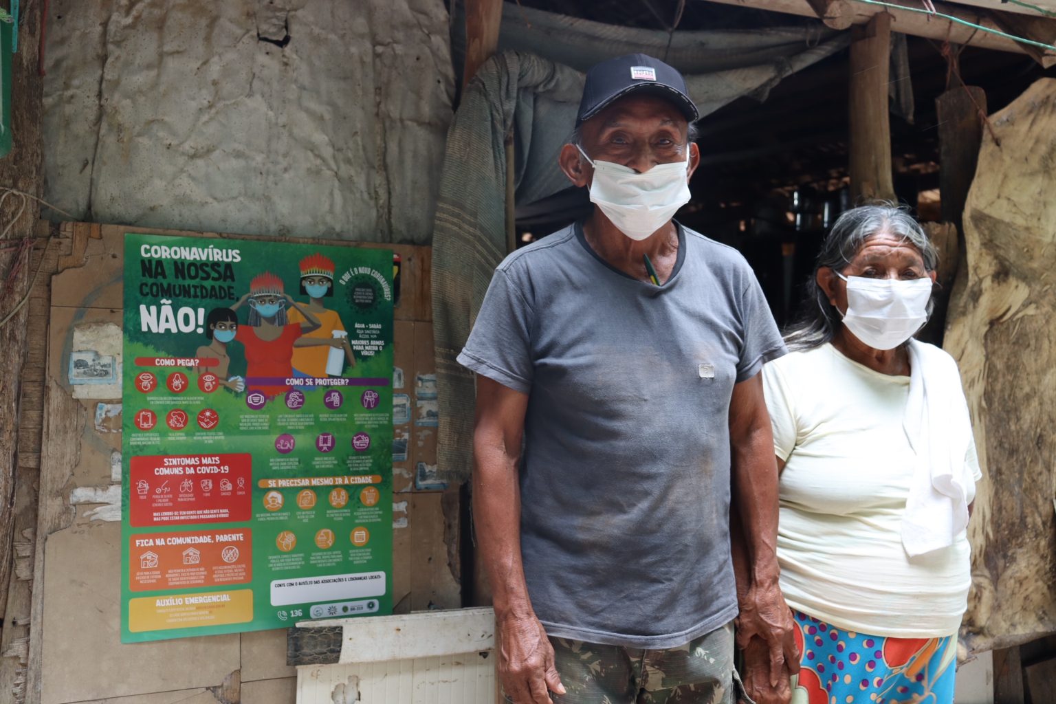 Comunidade também recebeu orientações sobre como se proteger do novo coronavírus Foto: Emily Costa